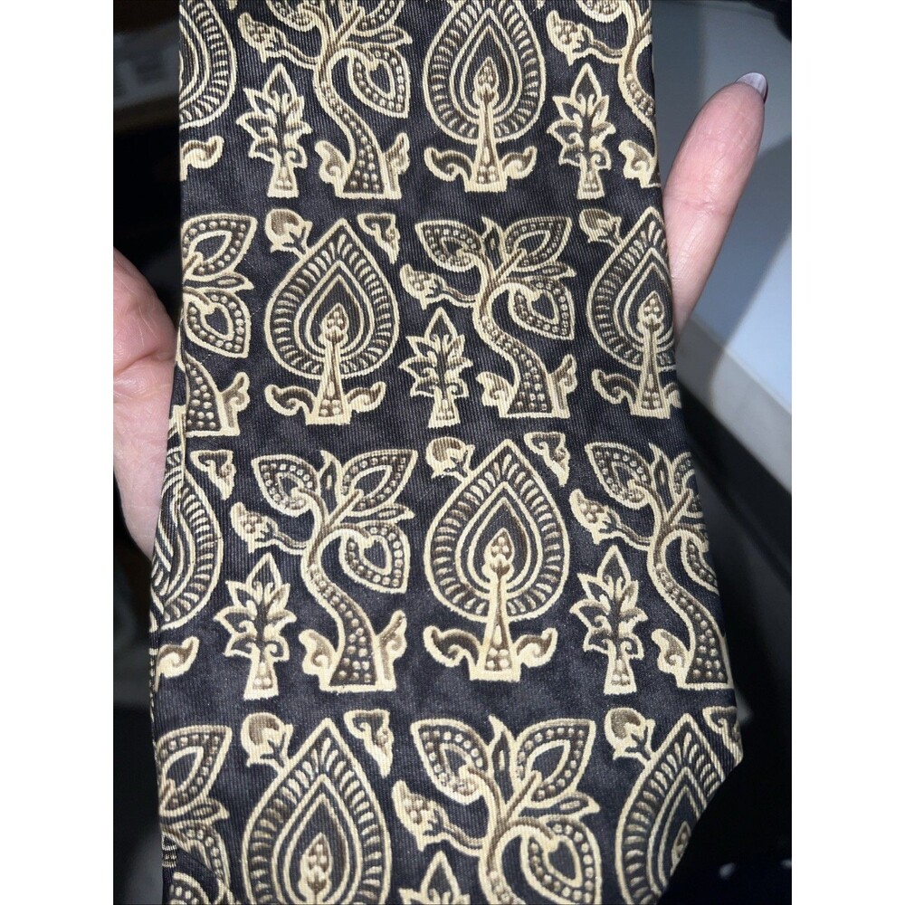 STRUCTURE Le Collezioni Tie. Black And Gold.